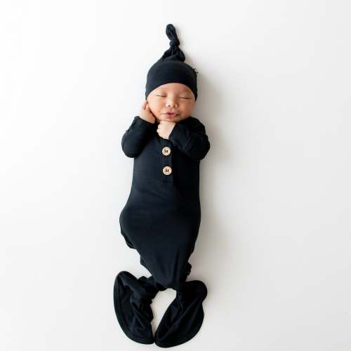 Knotted Gown with Hat Set in Midnight | Kyte Baby