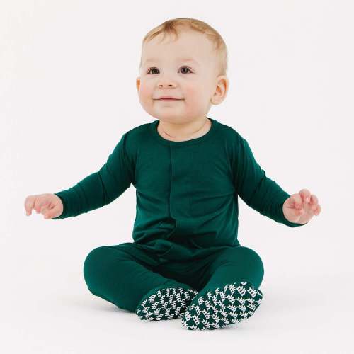 deep emerald RightFit™ magnetic parent favorite footie – Magnetic Me