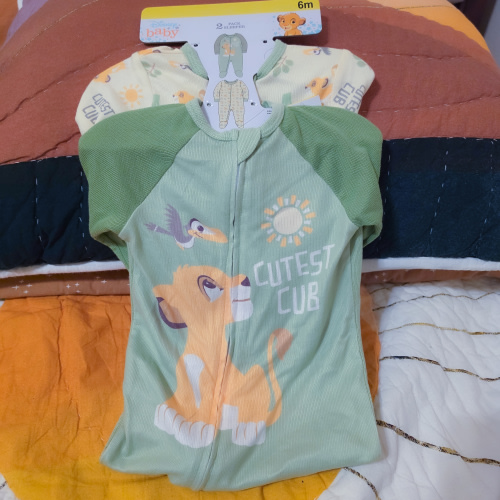 Disney Baby 2 pack sleeper 6 months.