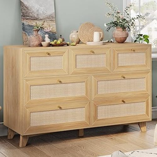 AOGLLATI Rattan Dresser for Bedroom with 7 Drawer, Modern Wooden Wide Bedroom Dresser, Chest of Drawers with Metal Handle & Solid Wood Legs for Bedroom/Living Room, Wood