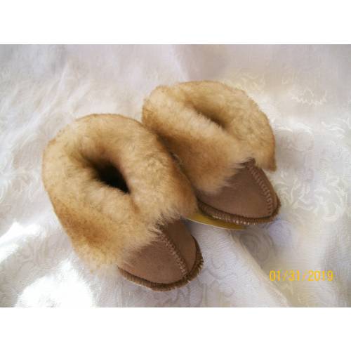 Handcrafted Babies Sheepskin Slippers Sizes Small-Medium-Large- & X-Large NWT