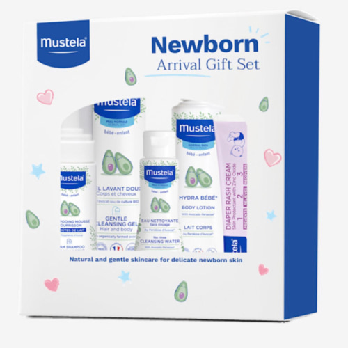 Mustela Newborn Arrival Gift Set - Baby Skincare & Bath Time Essentials - Natural & Plant Based - 5 Items Set