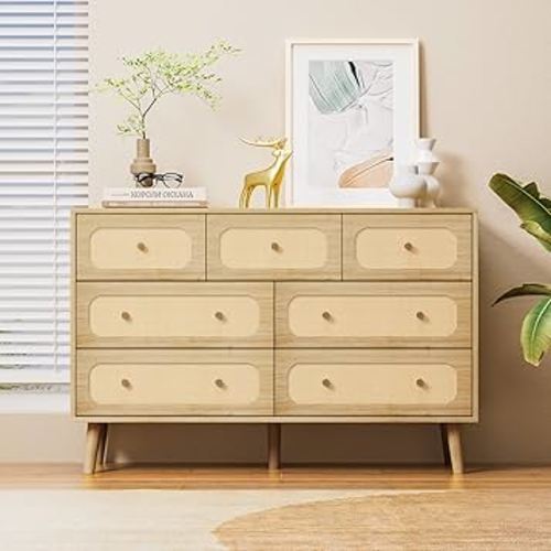 Rattan 7 Drawer Dresser for Bedroom, Wood Boho Double Chest of Drawers with Storage and Gold Handle, Modern Natural Rattan Dresser for Living Room, Hallway, Entryway