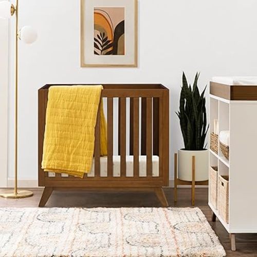 Davinci Otto 3-in-1 Convertible Mini Crib with 4" Mattress in Walnut, Greenguard Gold Certified