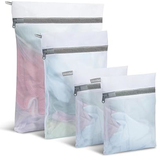 Mesh Laundry Bags for Delicates, 4Pcs Laundry Bags Mesh Wash Bags,Lingerie Bags for Washing Delicates, Laundry Bag for Delicates (1 Large,1 Medium,2 Small)