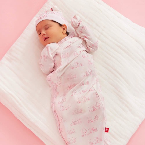 Disney | Magnetic Me sweeter than hunny magnetic cozy sleeper gown + h