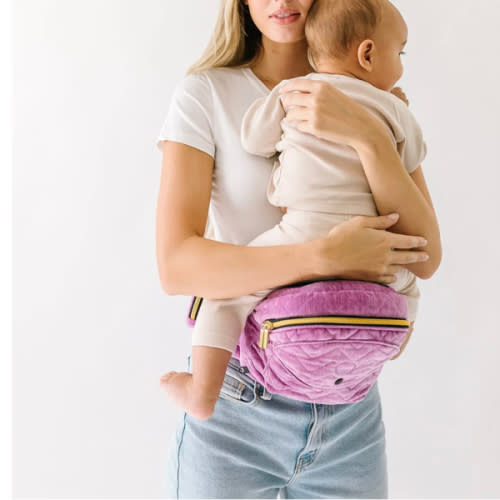 Tushbaby Hip Carrier: Orchid or Cream
