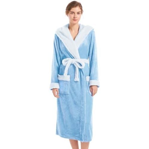 Inner Wish Women Hooded Plush Robe, Fleece Cozy Warm Bathrobe