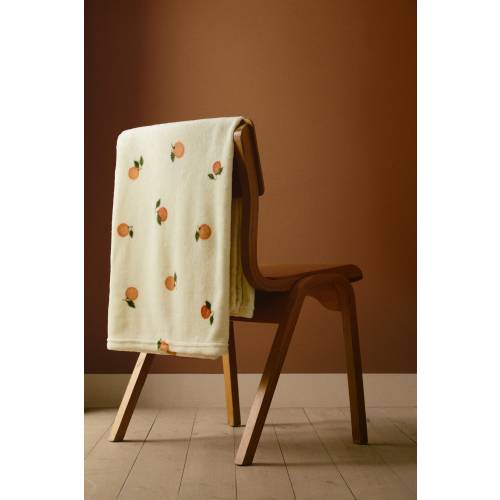 PATTERNED FLEECE BLANKET