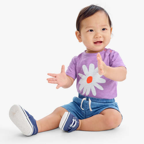 Short sleeve daisy babysuit