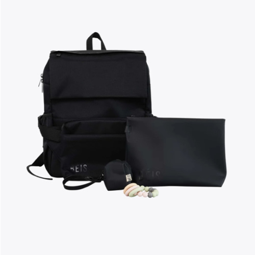 BÉIS 'The Ultimate Diaper Backpack' in Black