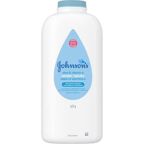 Johnson's Baby Powder, Naturally Derived Cornstarch with Aloe & Vitamin E for Delicate Skin, Hypoallergenic and Free of Parabens, Phthalates, and Dyes for Gentle Baby Skin Care 623g