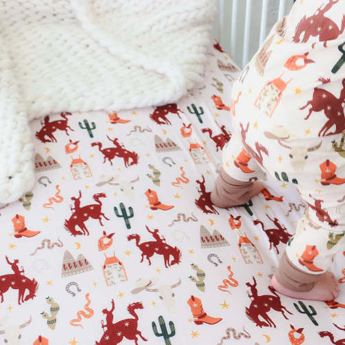 Giddy Up Crib Sheet