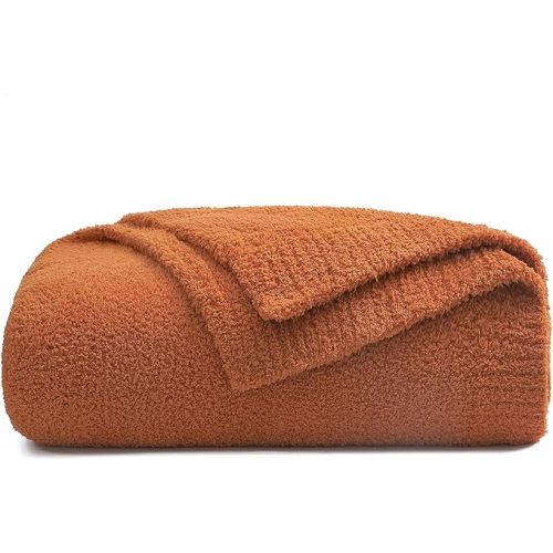 bearberry Super Soft Fall Throw Blanket Lightweight Cozy Warm Throw Blankets for Couch Bed Sofa All Season (Caramel, 50”x60”)