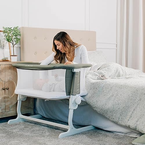 Baby Delight Beside Me Dreamer Bassinet | Bedside Sleeper & Baby Bassinet | 6-Position Height Adjustment | 100% GOTS Certified Organic Cotton Fabric | Organic Sage
