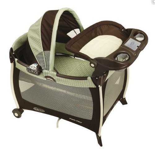 Graco Silhouette Pack 'N Play Playard with Bassinet and Changer