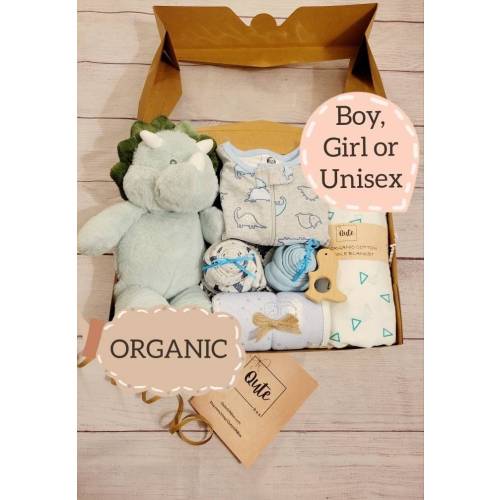 Large ORGANIC Qute gift box. Pick the gender - Gender neutral, baby boy or baby girl