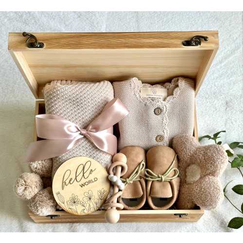 Baby Girl Organic Knit Gift Set| Organic Cotton Baby Blanket and Sweater Gift Set | Baby Shower Gift Set | Gift for New Born
