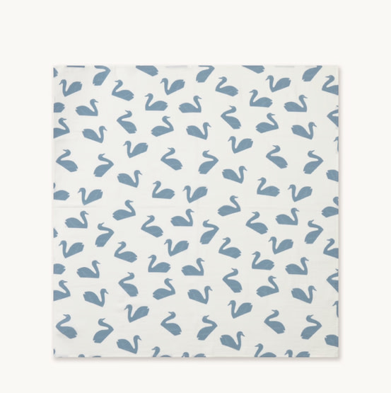 BIG SWANS SWADDLE off-white | TINY