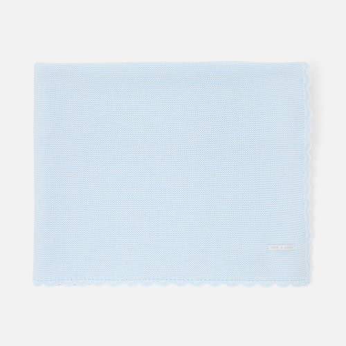 Scalloped blanket