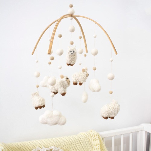 Sheep dreamy white and beige arch mobile, sheep nursery mobile, sheep mobile, felt sheep, nursery décor, neutral gender.