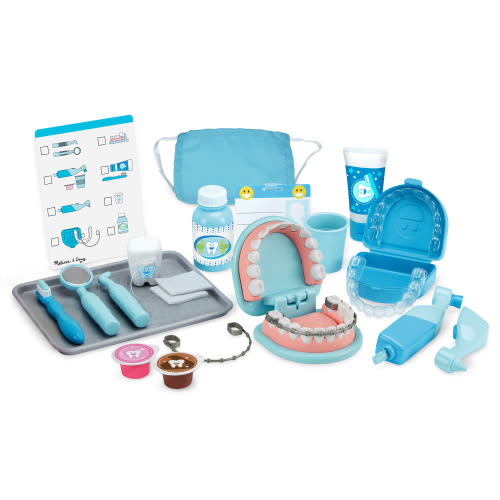 Melissa & Doug Kids Super Smile Dentist Kit with Braces, Pretend Teeth & Dental Accessories (25 Pieces)
