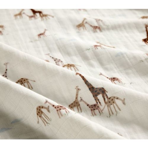Goldie Giraffe Organic Swaddle Set