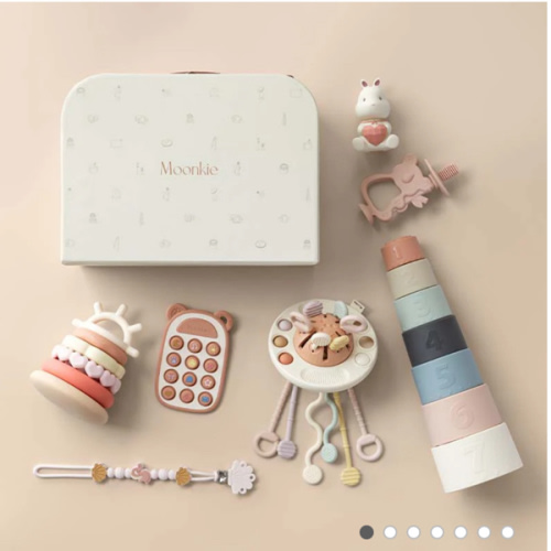 Deluxe Playtime Gift Set – Blush Bloom