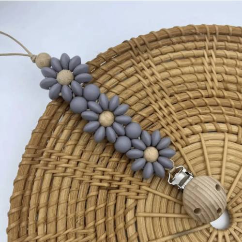 Flower Pacifier Clip – Ayo & Medi