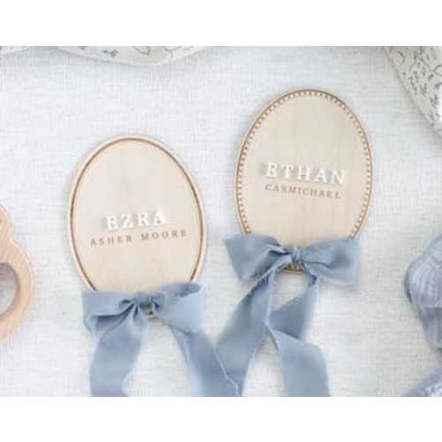 Baby Boy Newborn Hospital Name Announcement, Interchangeable Bow Milestone Markers, Wooden Trim Milestone Cards, Baby Boy Photo Prop - Etsy