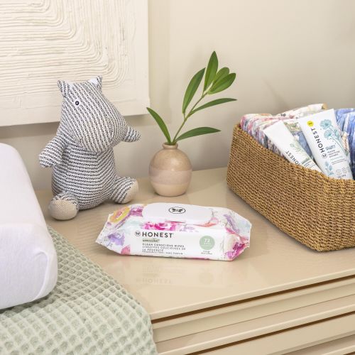 Unscented Plant-based* Clean Conscious™ Baby Wipes