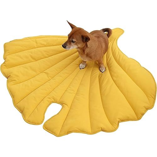 Ginkgo Leaf Shaped Cotton Blanket