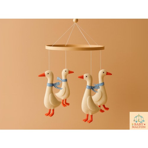 Handmade Goose Baby Mobile, Mobile Hang, Felt Animals, Farm Nursery Decor, Woodland Nursery, Felt Baby Mobile, Mobile bebe, Baby Shower Gift