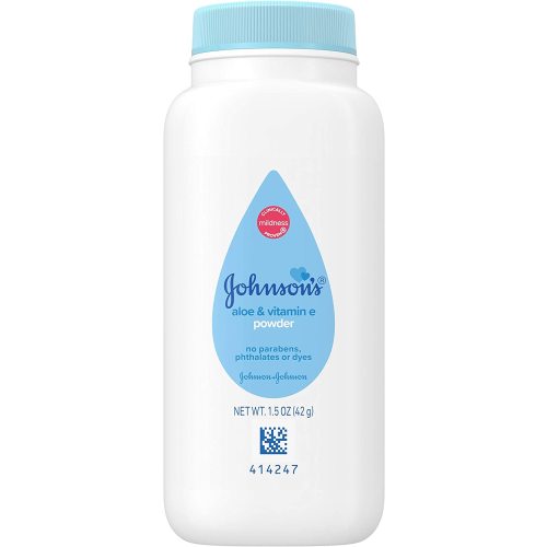 Johnson's Baby Naturally Derived Cornstarch Baby Powder with Aloe and Vitamin E for Delicate Skin, Hypoallergenic and Free of Parabens, Phthalates, and Dyes for Gentle Baby Skin Care, 1.5 oz