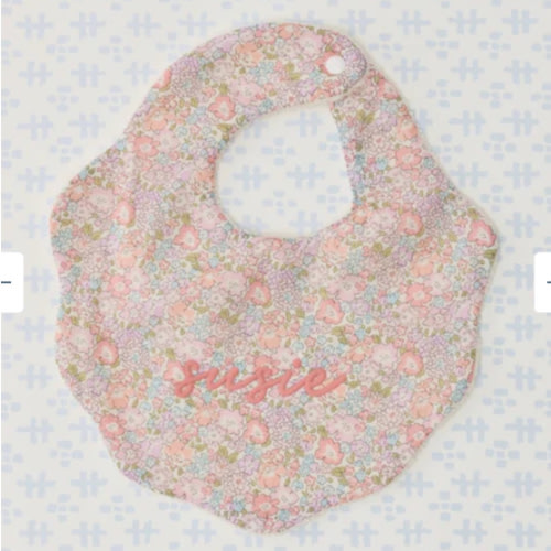 Weezie Towels Michelle Scallop Bib