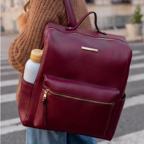 Nomad Backpack Berry | Poppy and Peonies – www.poppyandpeonies-us.com