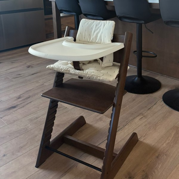 Tripp Trapp® Wood High Chair with Tray | Stokke® Online Shop