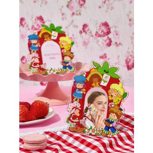 Strawberry Shortcake X SHEIN Strawberry, Flower Pattern Printed Acrylic Frame, Suitable For Photos, Display Picture 2 * 3.4 Inches, Fridge Magnet, Gift