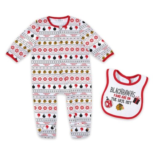 Chicago Blackhawks WEAR by Erin Andrews Newborn Allover Print Full-Zip Sleeper & Bib Christmas Set