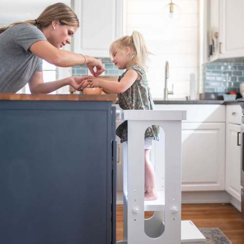 Little Partners - Explore N Store Learning Tower