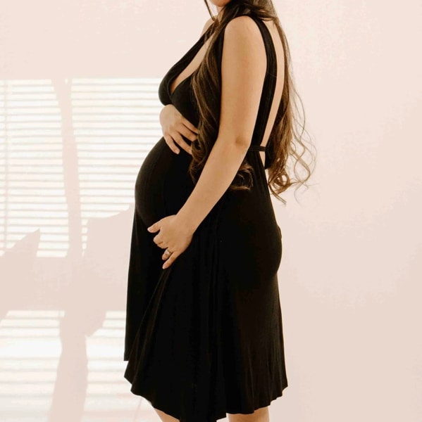 Juliet Labor & Postpartum Gown in Black-Limited Time – Lila