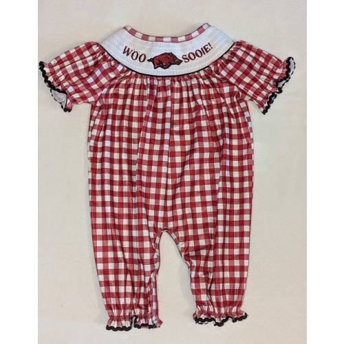 Smocked Razorback