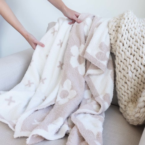 CuddleLane™ Luxe Blankets | Neutrals