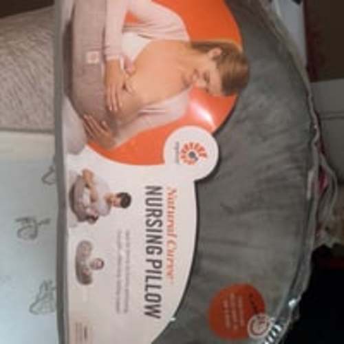 Nursing pillow