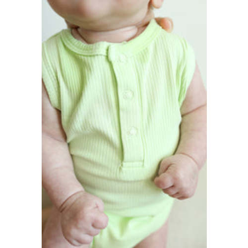 Bamboo Henley Onesie – Southern Slumber (6-12M)