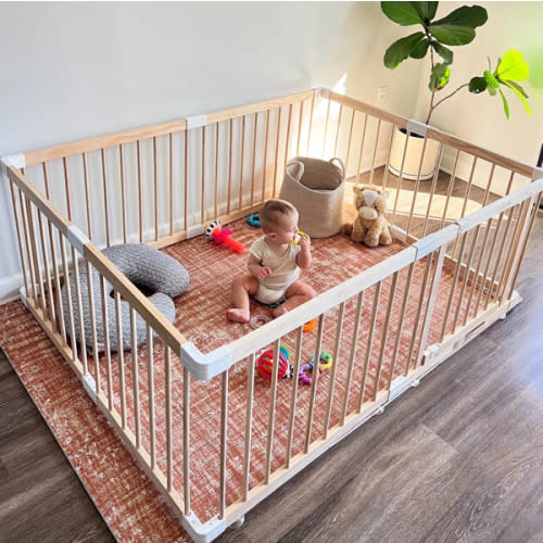HARPPA Wooden Baby Gate Playpen | Non-Toxic Foldable DIY Adjustable Play Yard for Infants & Toddlers – Natural Finish Baby Fence for Small & Large Spaces