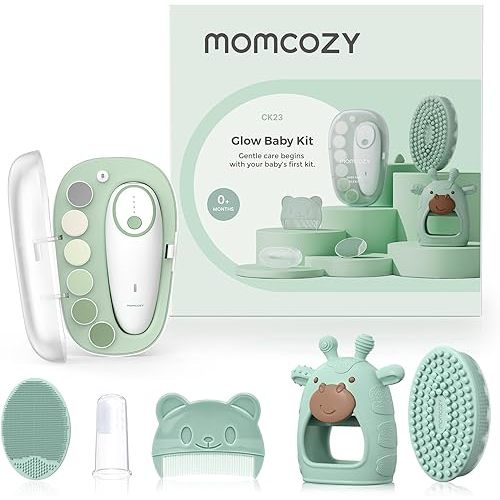Momcozy Kit de bebé brillante, kit esencial para baby shower y registro para cuidado de aseo y limpieza, incluye lima de uñas eléctrica, mordedor, cepillo de baño, cepillo de tapa de cuna, peine