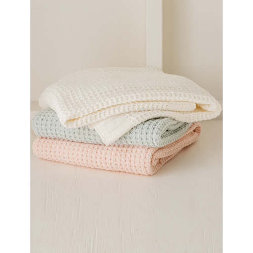 Brentwood General Store | Barefoot Dreams | Waffle Baby Blanket- Heathered Pink