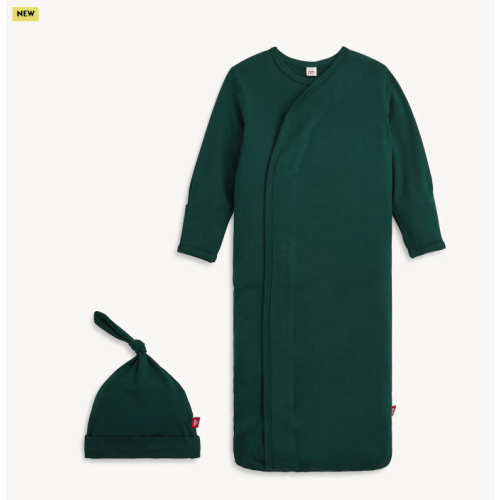 Magnetic Gown & Hat Set