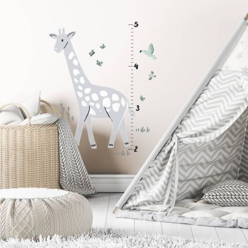 Peel and Stick Wall Decal Growth Chart - Giraffe - Cloud Island™